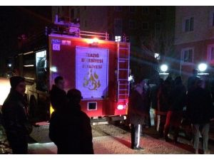 Elazığ’da ev yangını: 3 kişi hastaneye kaldırıldı
