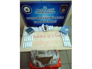 Malatya’da 182 adet uyuşturucu hap, 1 kilo 595 gram esrar ele geçirildi