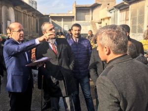 Belediye Başkanı Adanur, tarihi alanları ve esnafı ziyaret etti