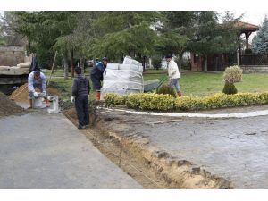 Sapanca Belediyesi yağmur suyu çalışmasına devam ediyor