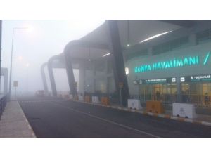 Konya Havalimanı’nda uçuşlara sis engeli