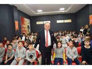 Kastamonu Belediyesi, Artsam Koleji’nde Hayvan Hakları semineri düzenledi