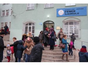 Zonguldak’ta yaklaşık 105 bin öğrenci karne heyecanı yaşadı