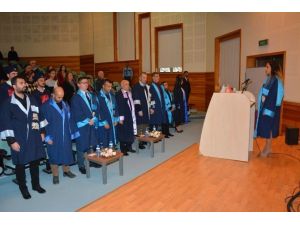 YDÜ Beden Eğitimi Spor Yüksekokulu mezunları diplomalarını aldı