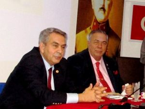 Anadolu Aydınlar Ocağı’nın Onur Konuğu Emekli Tümgeneral Tarık Özkut
