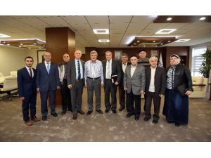 Başkan Karaosmanoğlu, Ahıska Türklerini ağırladı