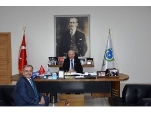 Gelibolu Belediye Başkanı Özacar’dan, Tekirdağ Büyükşehir Belediyesine ziyaret