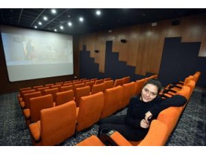 Varsak Taki Sinema Salonlari Bolge Sakinlerini Memnun Ediyor