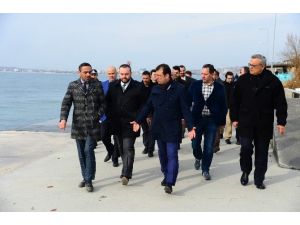 Gürpınar sahili, yaza hazırlanıyor