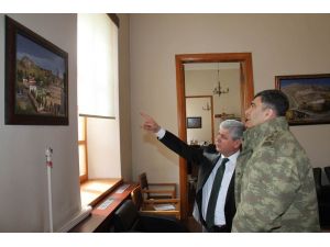 Kara Kuvvetleri Komutanı Orgeneral Salih Zeki Çolak, Vali Rahmi Doğan’ı ziyaret etti