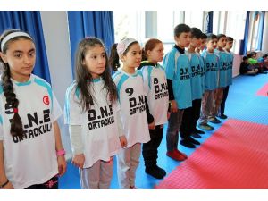 Çocuklar spor sınıfına kavuştu