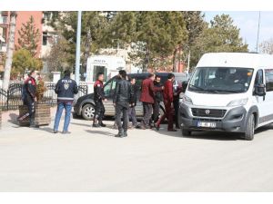 Karaman’da aranan 12 kişiden 3’ü tutuklandı