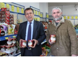 Milas’ta yerel markalı ürünler raflarda yerini aldı