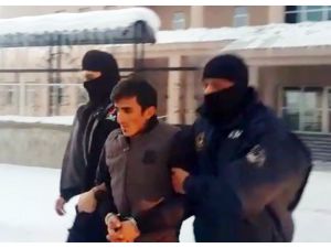 Hakkari’de 2 PKK’lı tutuklandı