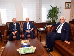 Çalışma ve Sosyal Güvenlik Bakanı Mehmet Müezzinoğlu’na ziyaret
