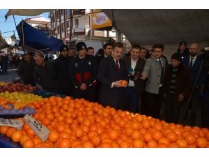 Başkan Hasan Tahsin Usta mahalle pazarını denetledi