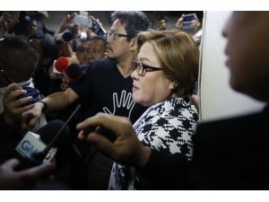 Filipinler’de Senatör Leila de Lima  tutuklandı