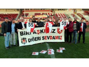 Beşiktaşlı taraftarlardan Samsunspor’a forma desteği