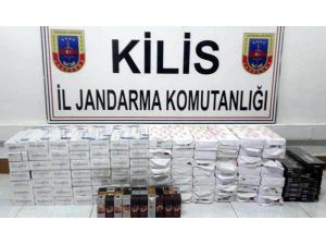 Bin 100 paket kaçak sigara ile 30 adet cinsel uyarıcı sprey yakalandı