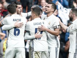 Real Madrid liderliği bırakmadı
