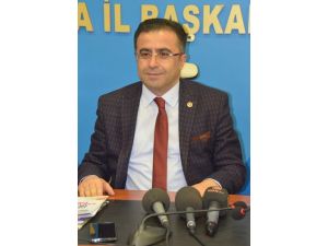 AK Parti’li Ünal: “Bir direksiyonda iki şoför olmaz”