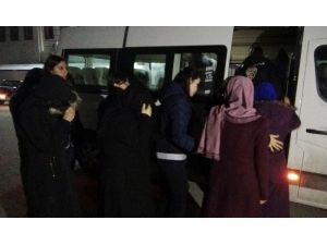 Kütahya’da FETÖ’nün kadın yapılanmasına operasyon: 11 gözaltı