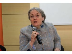 SAÜ’de ‘Kadın Girişimciler ve İnovasyon’ adlı panel düzenledi