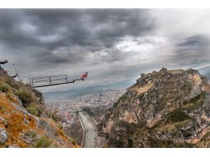Sinop’ta 135 metreden nefes kesen atlayış