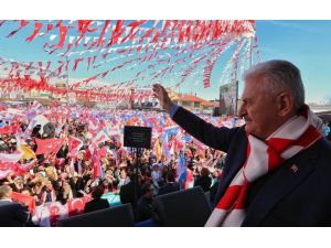 Başbakan Yıldırım: “Bir Türkiye’yi üç Türkiye yaptık”