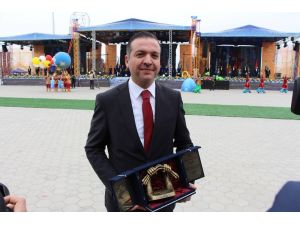 Uluslararası Türksoy basın ödülü Kırşehirli Zorlu’ya