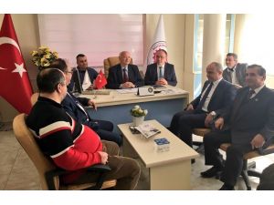 AK Partili Mersinli’den oda başkanlarına referandum ziyareti