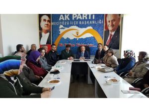 AK Parti İl Başkanı Karadağ Mecitözü İlçe teşkilatıyla biraraya geldi