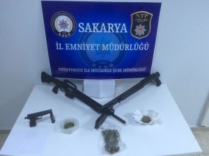 Sakarya’da polis ve jandarmadan uyuşturucu operasyonu: 5 tutuklama
