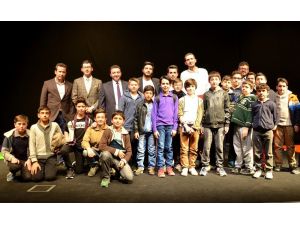 “Sözler Köşkü” sözcüleri Bozüyük’te yoğun ilgi gördü