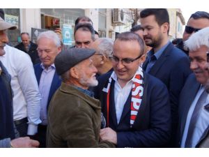 Grup başkanvekili Turan Lapseki’de seçim bürosu açılışına katıldı