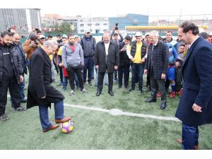 Suriyeli çocuklar futbol liginde ter dökecek