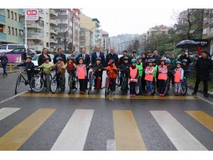 Trabzon’da okullararası bisiklet yarışması
