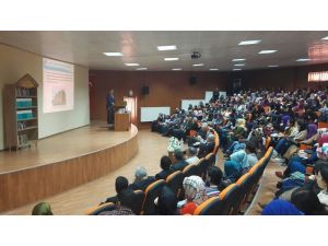 Bozok Üniversitesinde "Hoca Ahmed Yesevi" konferansı yapıldı