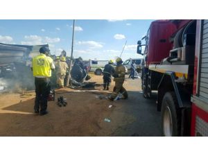 Güney Afrika’da otobüs kazası: 20 öğrenci ölü