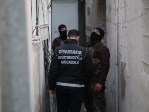 Diyarbakır'da hava destekli uyuşturucu operasyonu