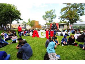 AGÜ’den Türk ve dünya üniversitelerinde bir ilk