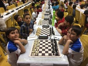 GKV’li Dila Baloğlu satrançta yine şampiyon oldu