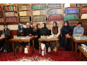 Aksaray Belediyesi şair ve yazarları okurlarıyla buluşturuyor