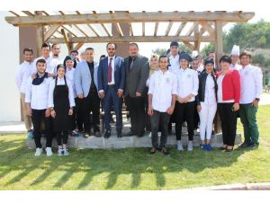 Davutlar Meslek Yüksekokulu aşçılık programı mutfak atölyesi açıldı
