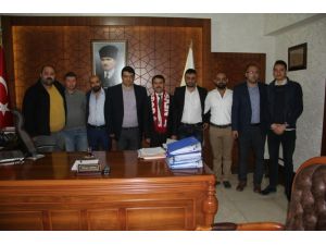 Nevşehirspor Taraftarlar Derneği Vali Aktaş’ı ziyaret etti