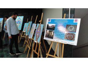 Pembe Köşk’ün replikaları tuvallere aktarıldı