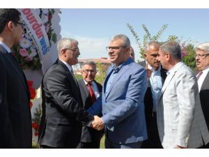 Başbakan Yardımcısı Veysi Kaynak Burdur’da düğüne katıldı