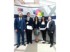 İzmir Ekonomi’ye Avrupa Birliği Bakanlığı Yarışması’ndan ödül