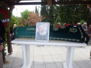 Seslendirme sanatçısı Payidar Tüfekçioğlu son yolculuğuna uğurlandı