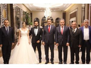 Yalvaç ailesinin mutlu günü